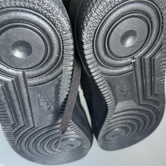 ‼️SOLD‼️Nike Air Force 1 lows - Picture 4 of 4